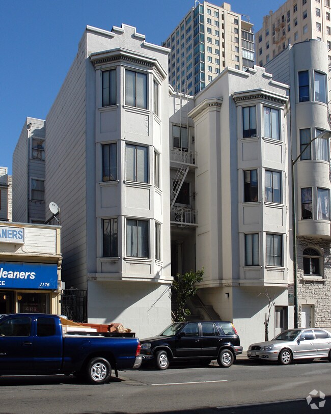 Building Photo - 1166 Pine St