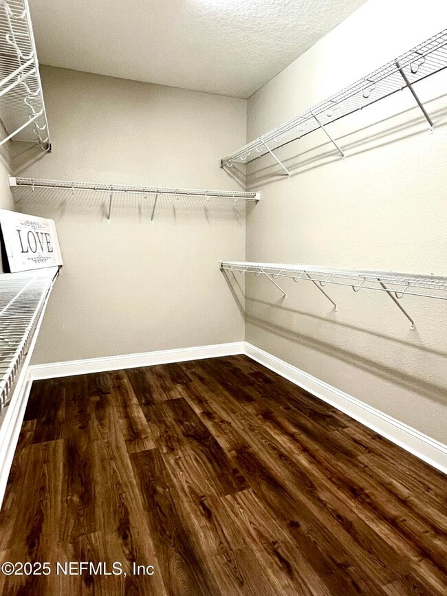 Building Photo - 2714 Las Calinas Blvd