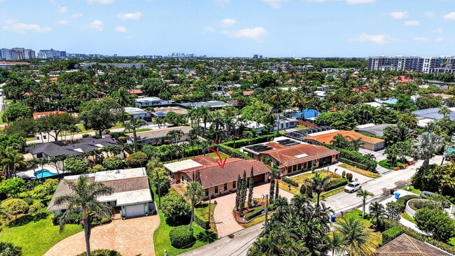 Building Photo - 2060 Tropic Isle