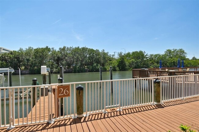 Building Photo - 5000 Culbreath Key Way