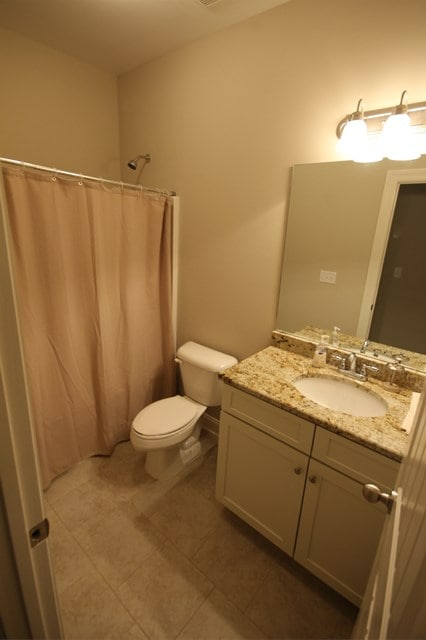 Building Photo - 104 Robbins Cir