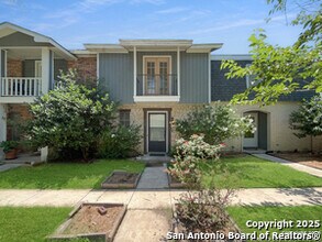 Building Photo - 311 E San Antonio Ave