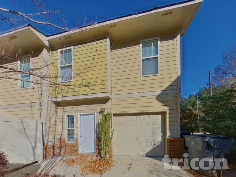 Building Photo - 2396 Grove Ct