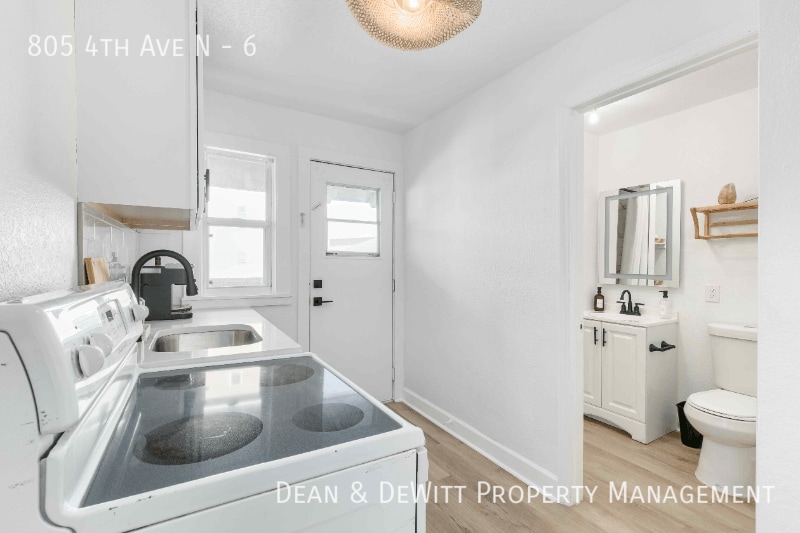 Building Photo - Studio Bed/1 Bath - Unit 1