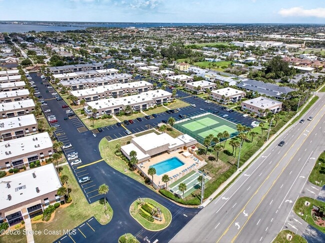 Building Photo - 2700 N Hwy A1A