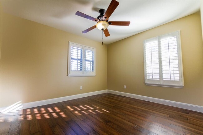 Building Photo - 8408 Panadero Dr