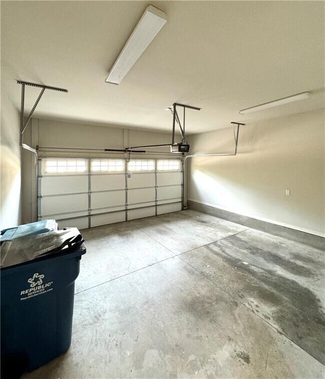 Building Photo - 2078 Teagen Ct