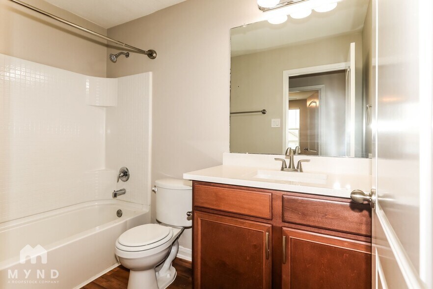 Building Photo - 10764 South Lake Mist Lane