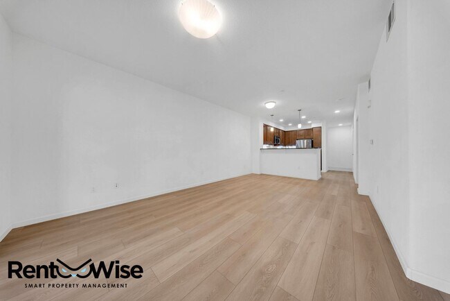 Building Photo - 1388 Broadway