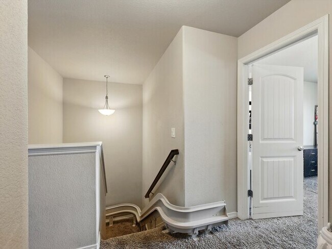 Building Photo - 10734 Witcher Dr