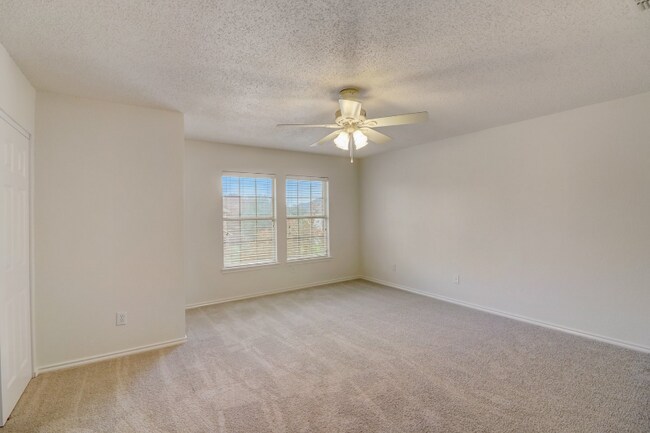 Building Photo - 6410 Birkdale Ln
