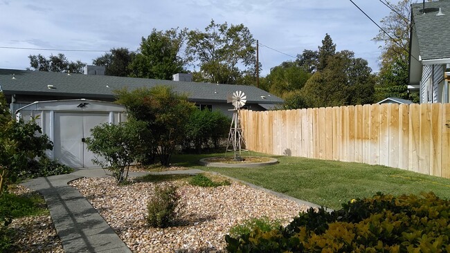 Building Photo - 1256 Luning St
