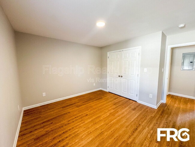 Building Photo - 103 Glenwood Trail