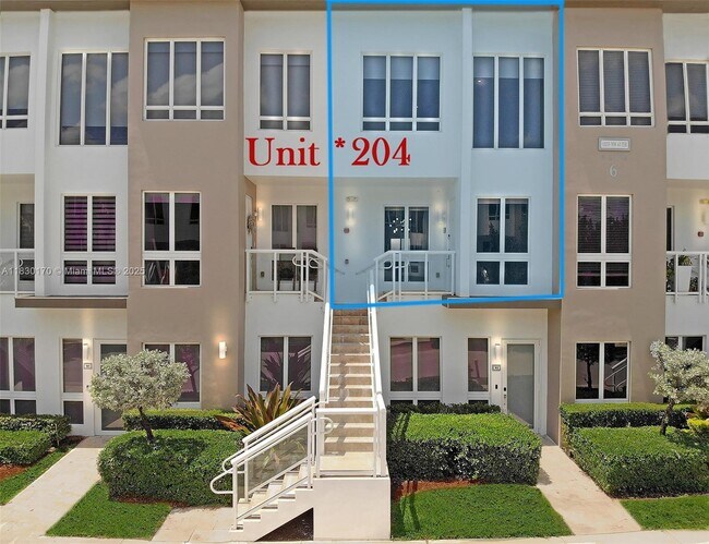 Building Photo - 10255 NW 63rd Terrace