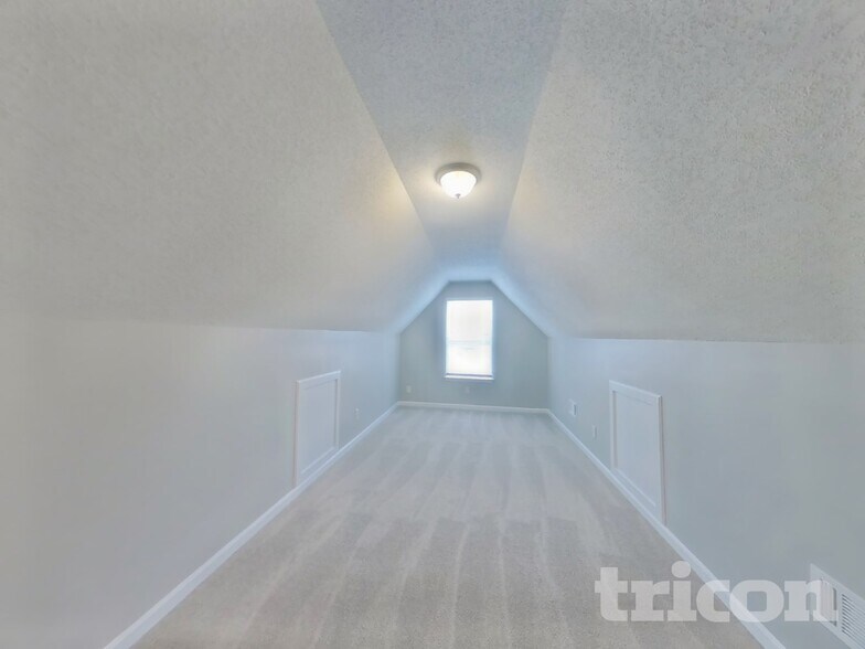 Building Photo - 4551 Derby Loop