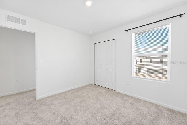 Building Photo - 2162 Marksman Rd