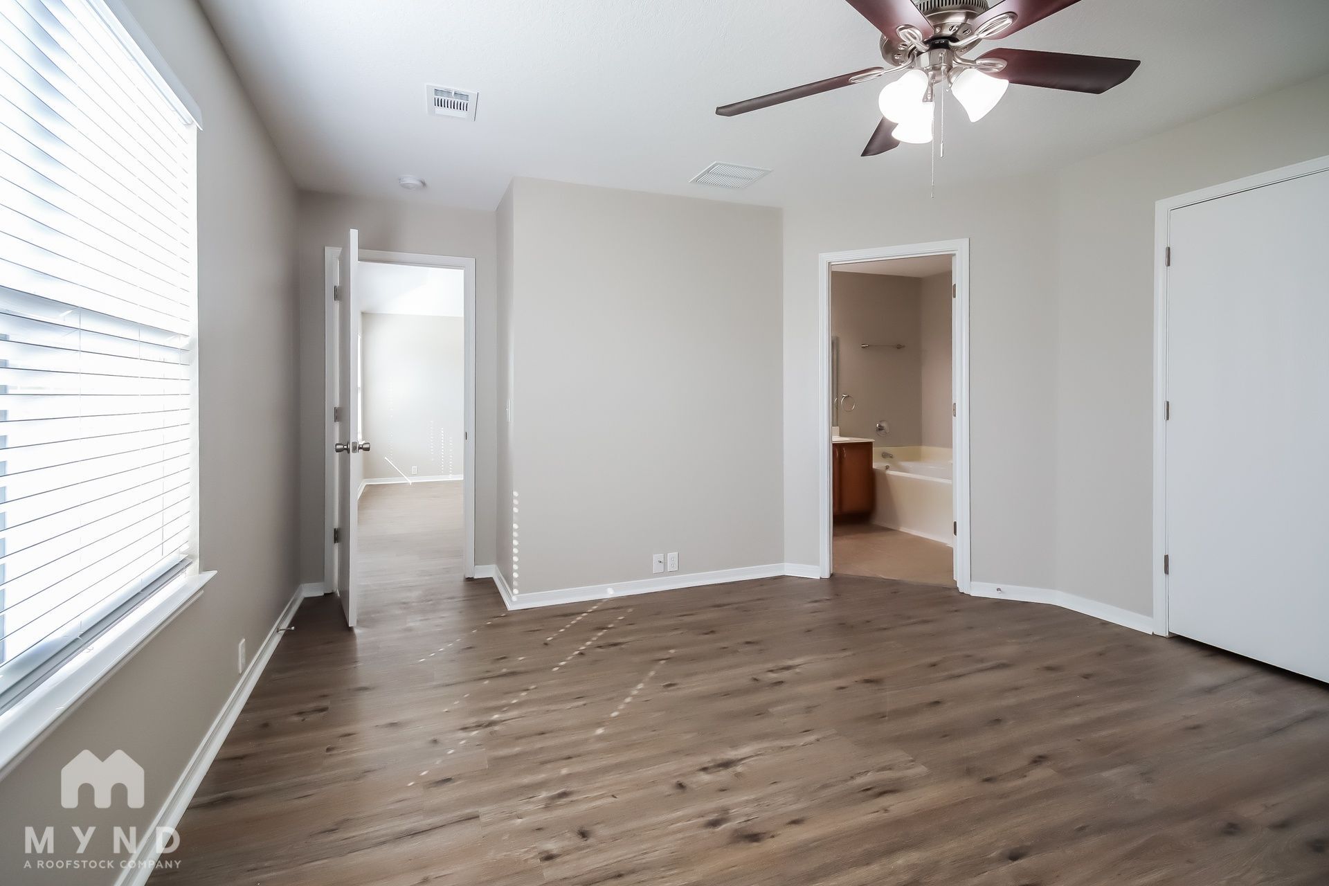 Building Photo - 7318 Rosebud Bend Dr