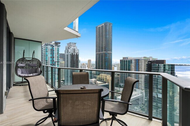 Building Photo - 1300 S Miami Ave