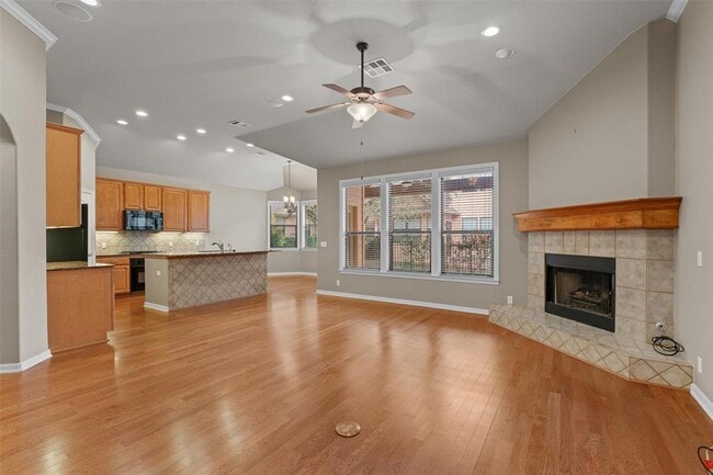 Building Photo - 4220 John's Light Dr