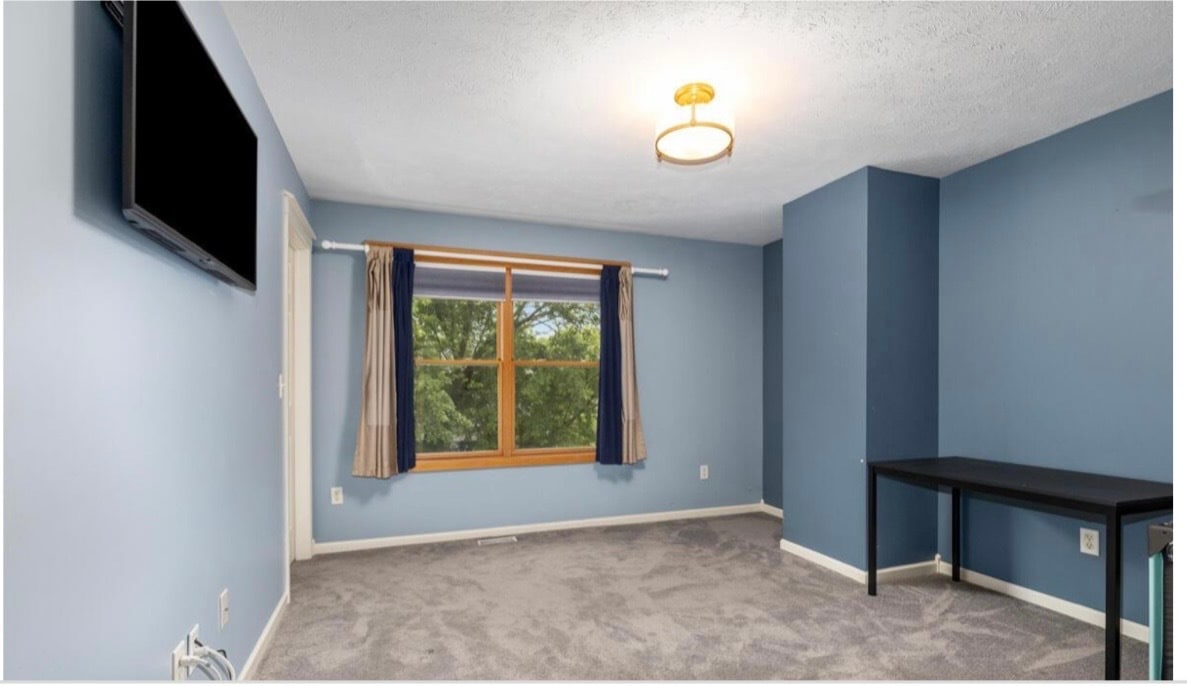 Building Photo - 61 Greystone Ct NE