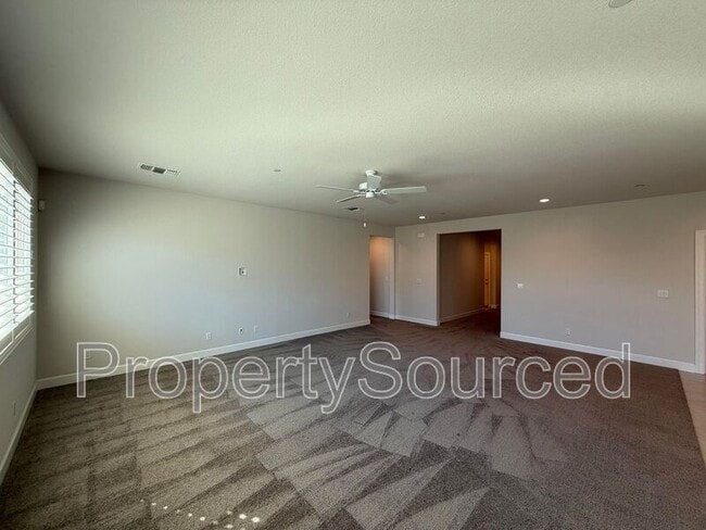 Building Photo - 1978 Memorial Ln