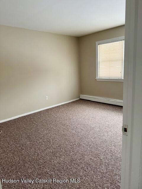 Building Photo - 136 N Chestnut St