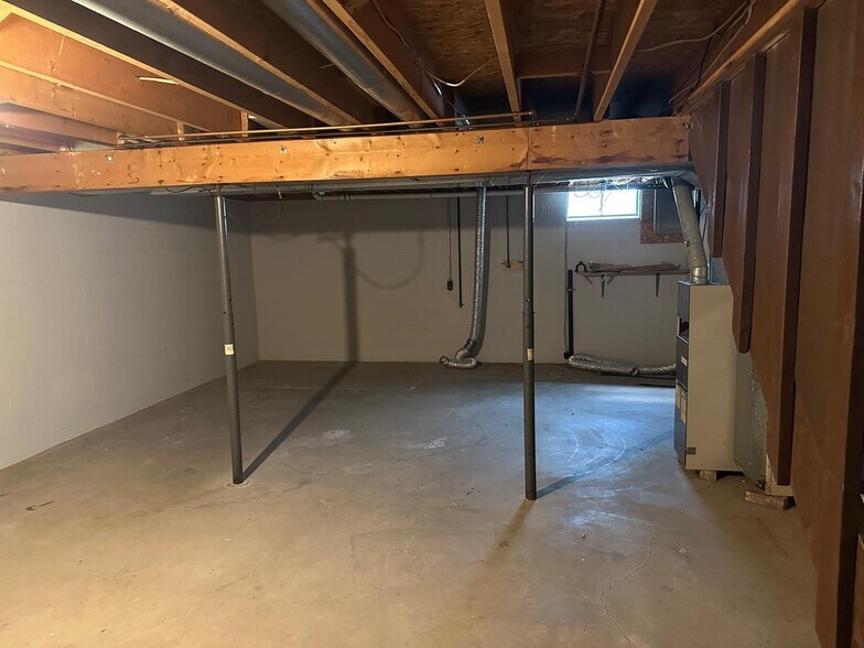 Building Photo - 2504 Haviland Ct