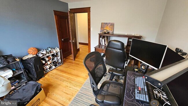 Building Photo - 205 3rd Ave SW