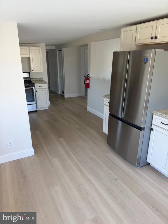 Building Photo - 1446 12th Ave