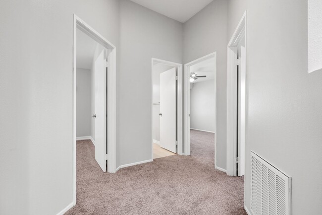 Building Photo - **7543 W Liberty Pkway #655 Fontana** Beau...