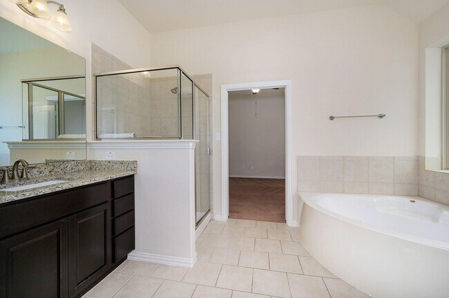 Building Photo - 15 Sawbridge Cir