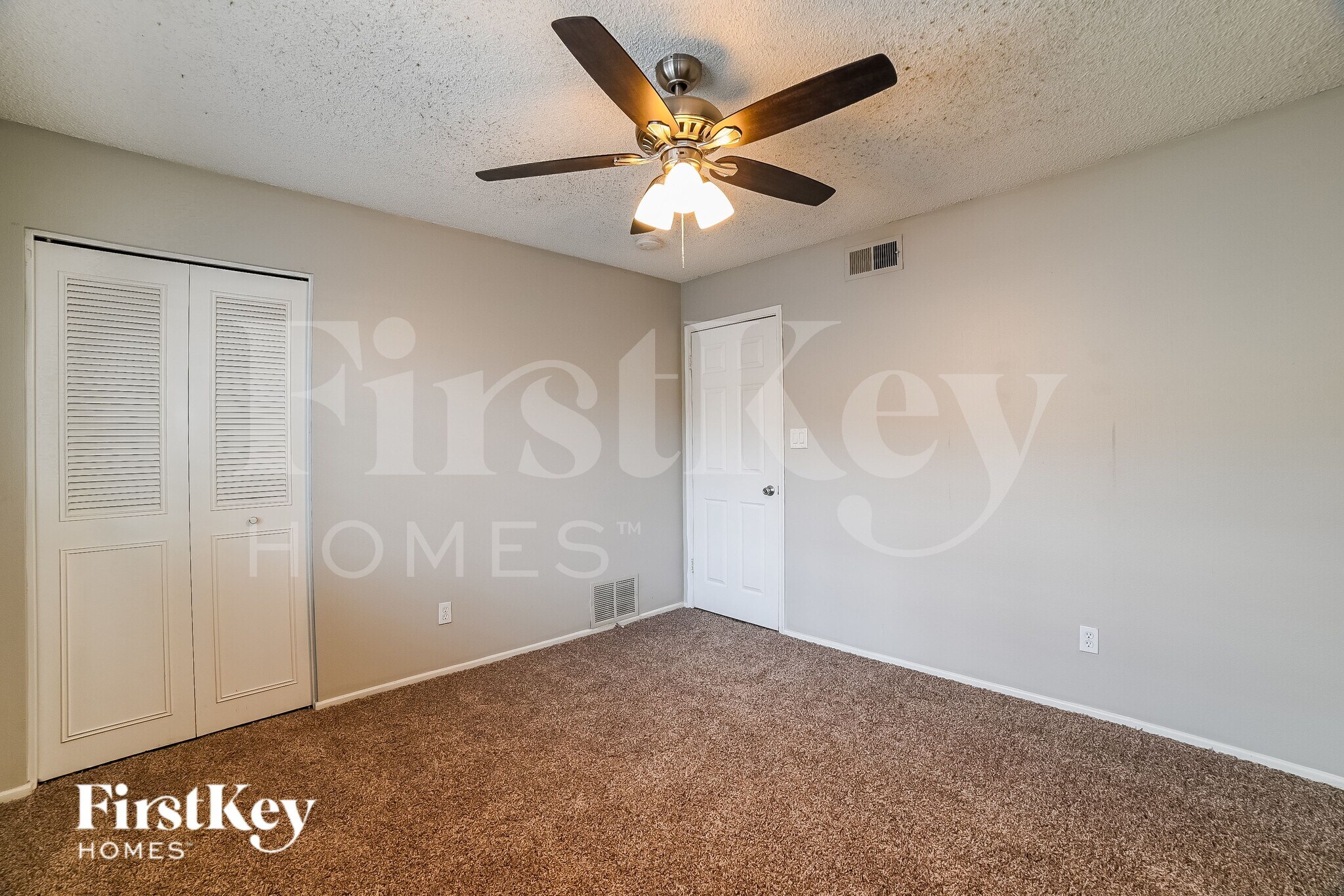 Building Photo - 4120 W Ironwood Dr