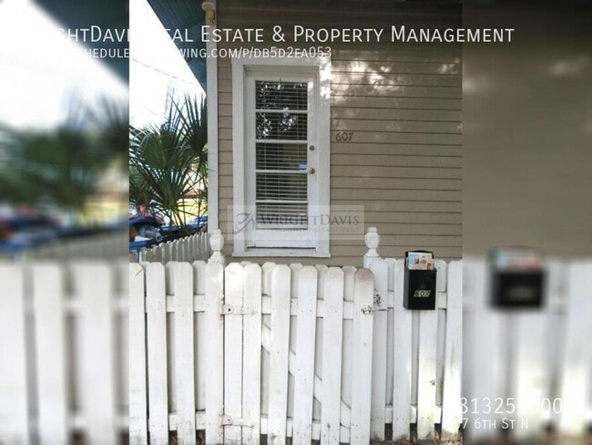 Building Photo - 607 6th Ave N