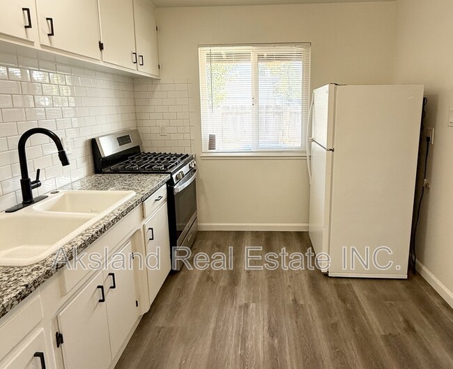 Building Photo - 4431 Finney Rd