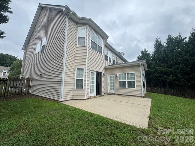 Building Photo - 16008 Caranna Ct