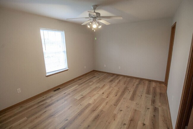 Building Photo - 1516-1518 Citadel Dr.