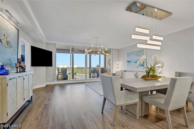 Building Photo - 420 Cove Tower Dr