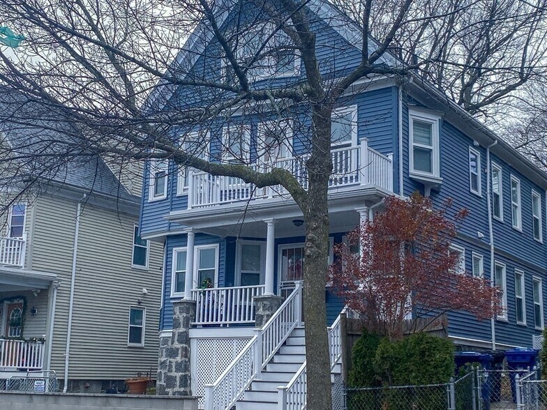 Primary Photo - 12 Bentham Rd