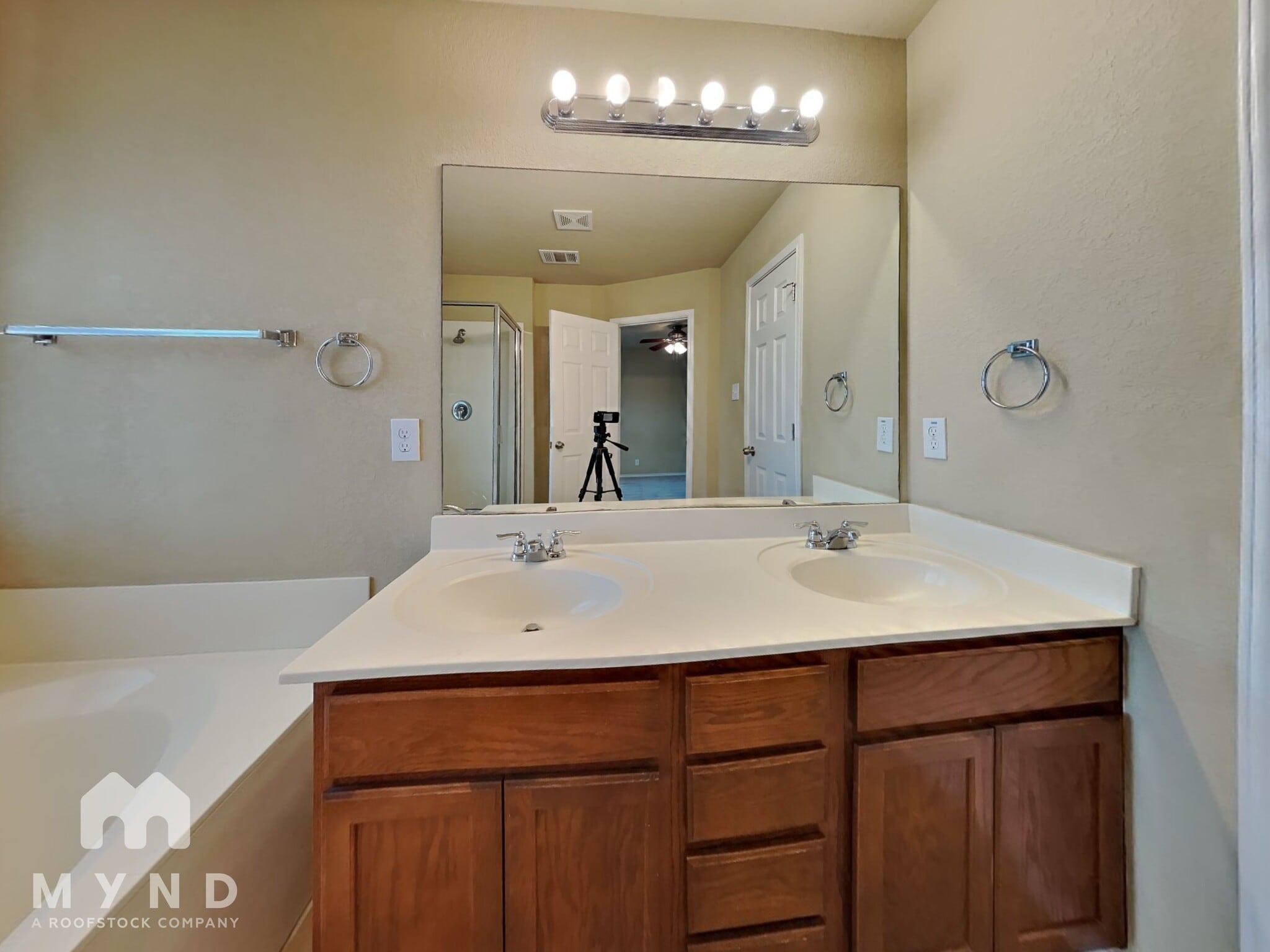 Building Photo - 114 Arcadia Pl