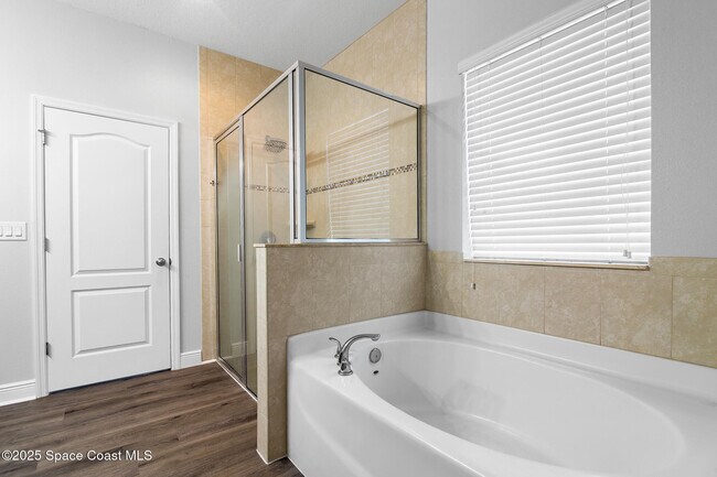 Building Photo - 1866 Pindo Ct NW