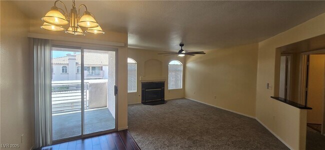 Building Photo - 4555 E Sahara Ave