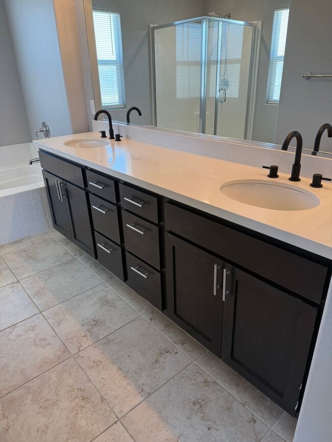 Building Photo - Beautiful Newer Two Story Home in The Gated Community of HG Gardens