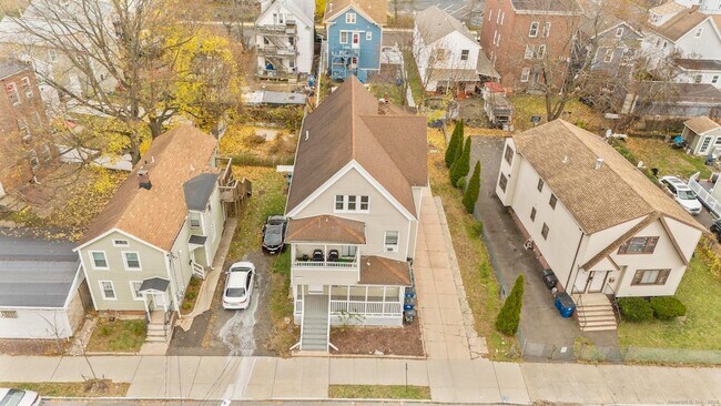 Building Photo - 55 Elliot St