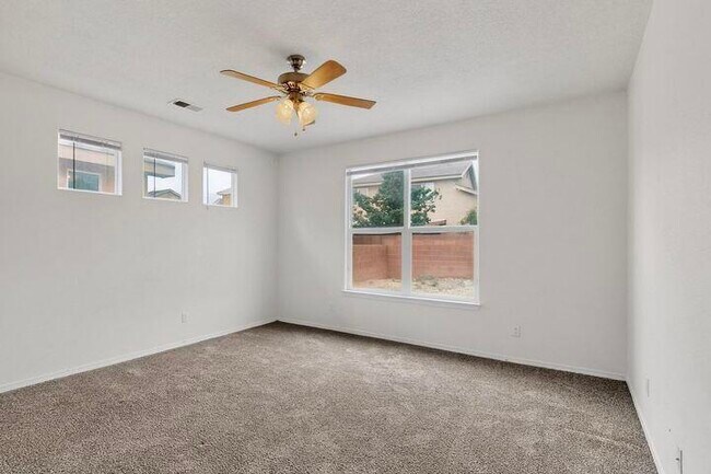 Building Photo - 9155 Ventana Azul Ave NW