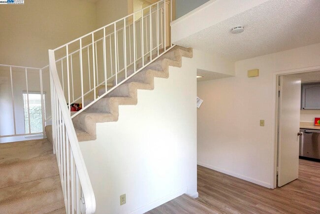 Building Photo - 2910 Liberty Dr