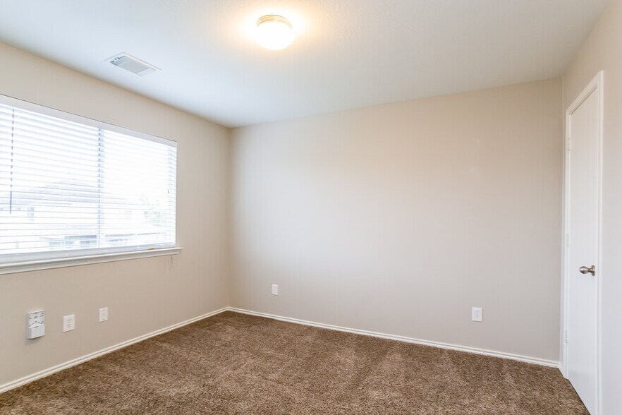 Building Photo - 12519 Thistle Creek Ct