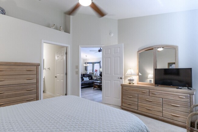 Building Photo - Turnkey Furnished Seasonal Rental – 2 Bedroom, 2 Bath in Burnt Store Marina