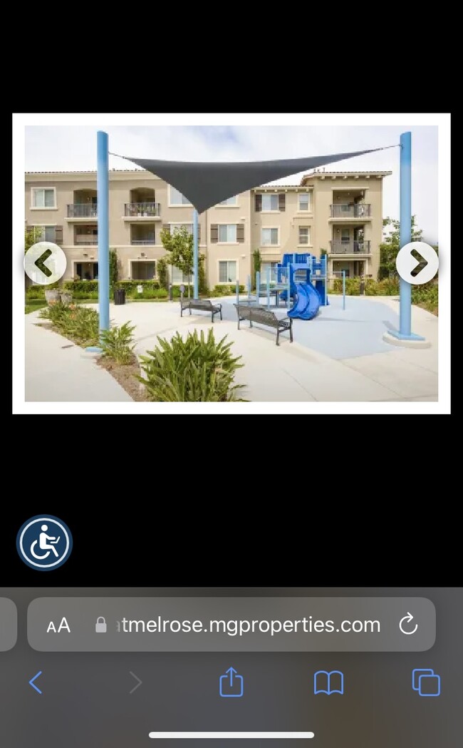 Building Photo - 1415 N Melrose Dr