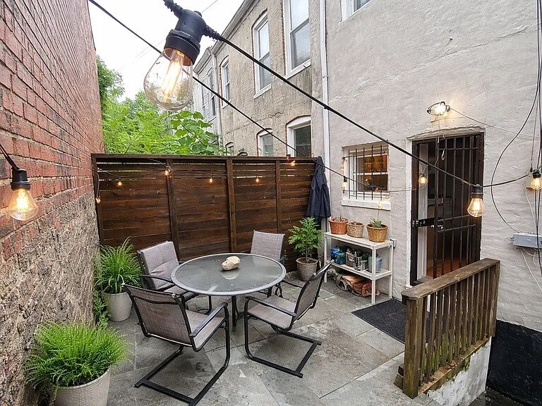 Building Photo - 787 Fairmont St NW