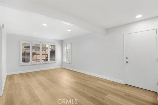 Building Photo - 7435 Shadyglade Ave